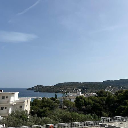 Villa Alexandra Agia Marina  Buitenkant foto