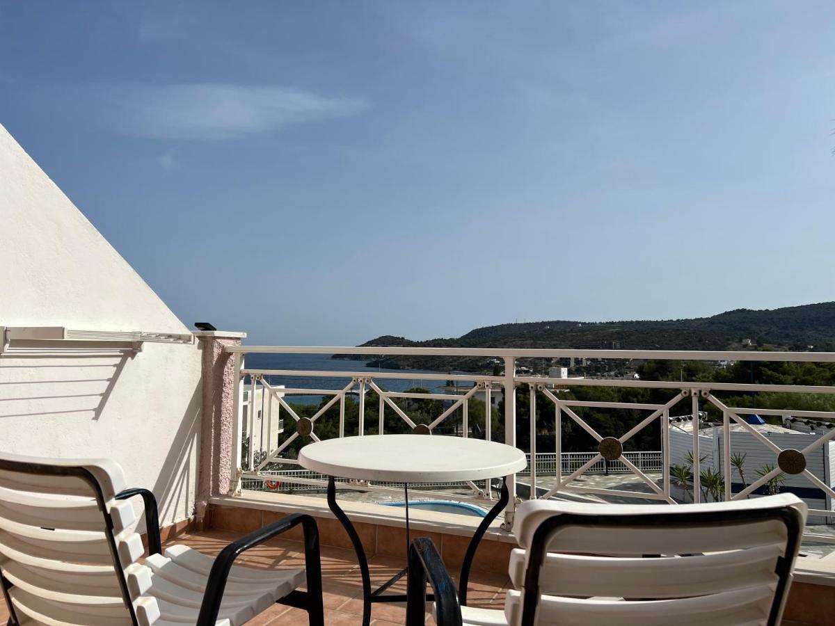 Villa Alexandra Agia Marina  Buitenkant foto